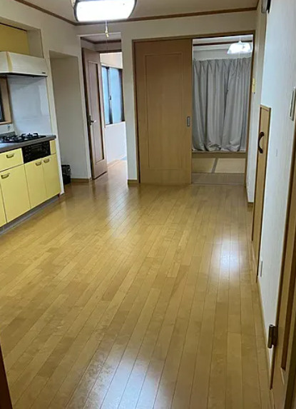 大阪市北区中崎１丁目の住宅付店舗一部の居間・リビング