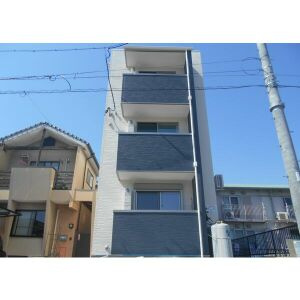 名古屋市守山区新守町のアパートのバルコニー