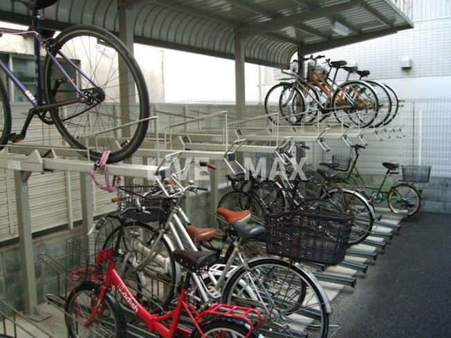 【駐車場】ラヴィン