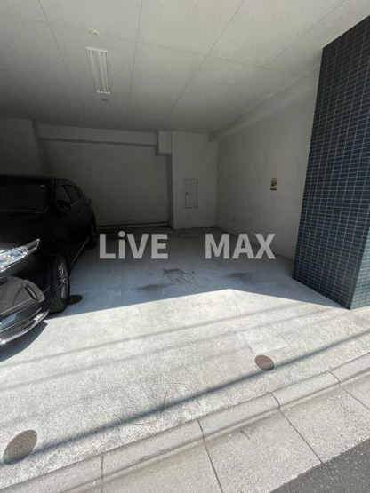【駐車場】ラヴィン