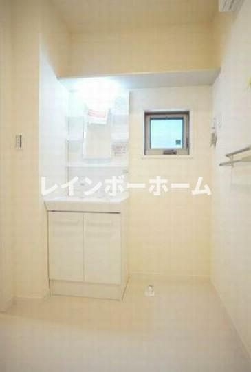 ヘリオス　志木本町の独立洗面台