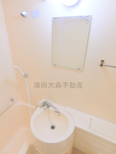 ベルサイユ池上NO.3の浴室