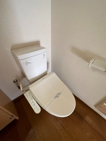 ツインコート多摩川のトイレ|※別号室参考写真です