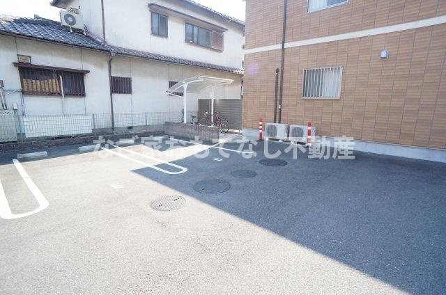 【駐車場】 | ルミエールコート