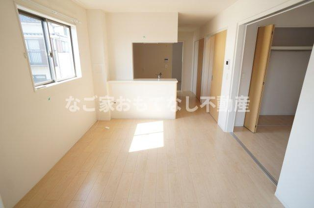 【居間・リビング】 | ルミエールコート | ※写真は別号室