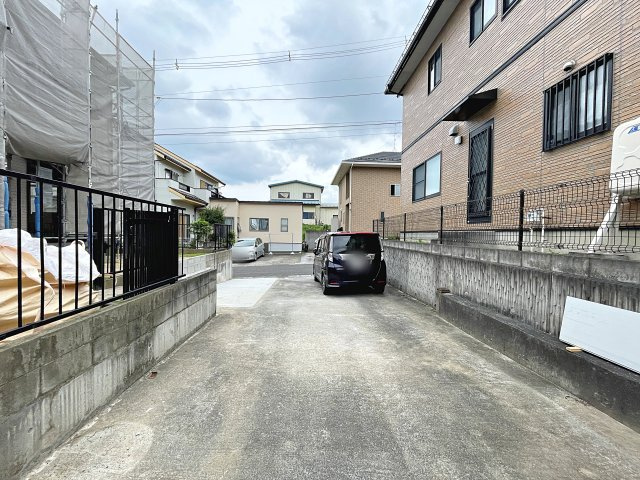 中古戸建　郡山市大槻町原田東　朝日が丘小・郡山第七中の駐車場