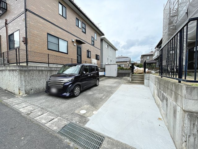 中古戸建　郡山市大槻町原田東　朝日が丘小・郡山第七中の駐車場