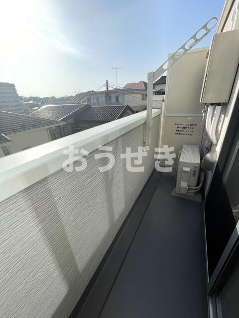 メルディア黄金町のバルコニー