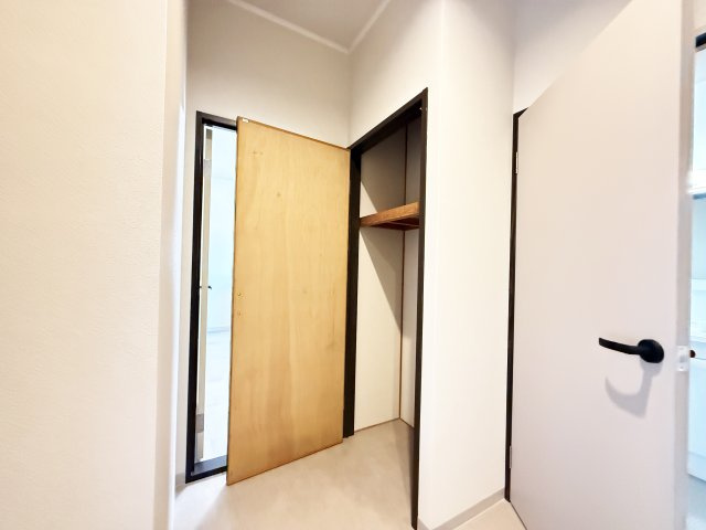 ハイツ北小松　１の収納