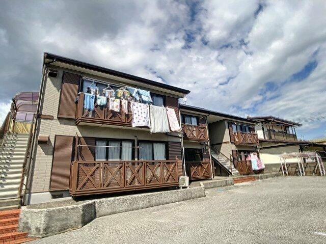 ハイツ北小松　１の外観