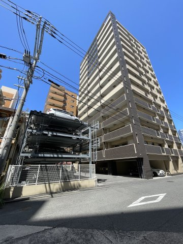 コンツェルトパーク宇品ハーバーランドの外観|大規模な港湾インフラ刷新プロジェクトが進められている活気あるエリア。利便性と潤いバランスのよい立地。