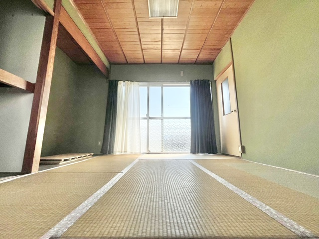 須賀１丁目貸家の和室