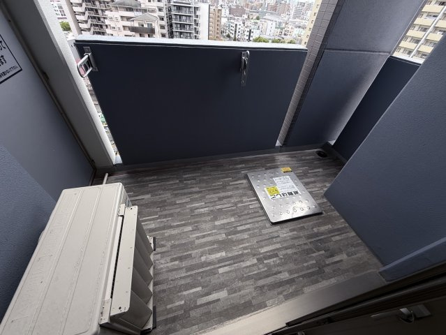 クレストタップ神戸湊町ブランのバルコニー