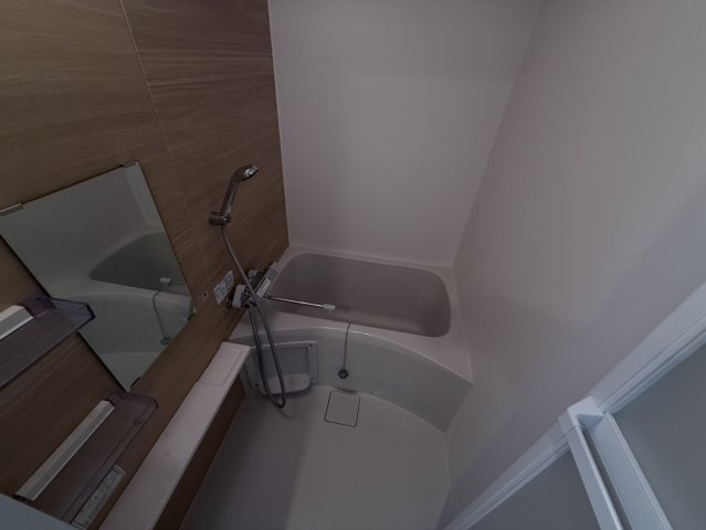 クレストタップ神戸湊町ブランの浴室