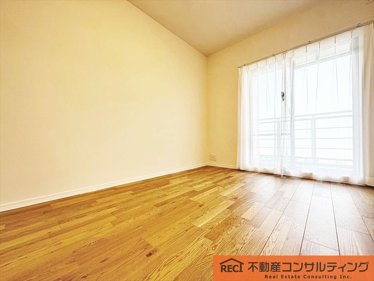 モンセーヌ住吉川公園1番館の洋室