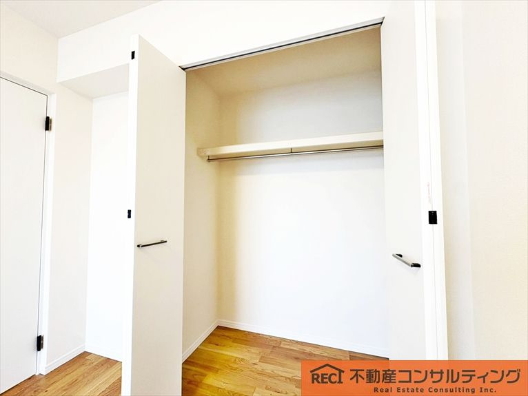 モンセーヌ住吉川公園1番館の収納