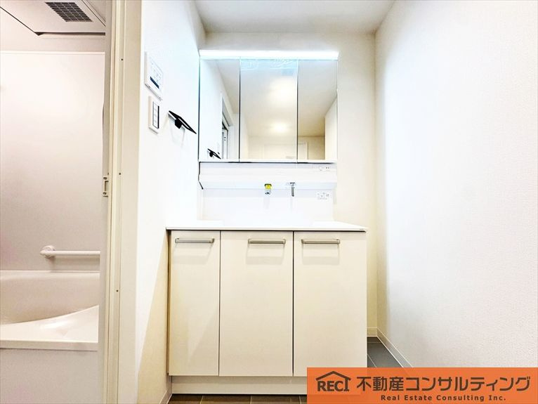 モンセーヌ住吉川公園1番館の洗面所