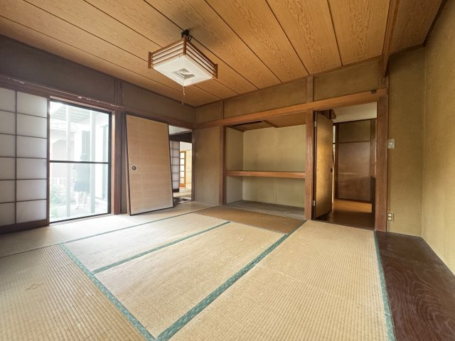 【和室】 | 印旛郡栄町安食台　5LDK　980万円