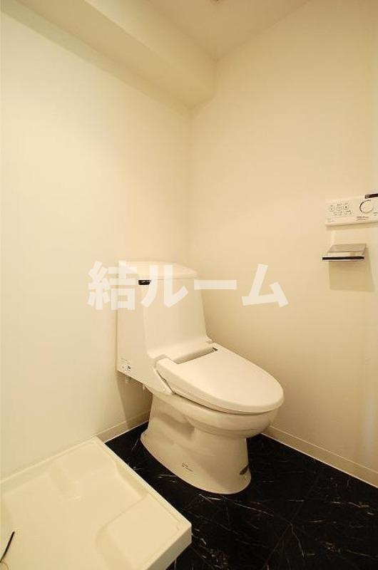 豊島区西池袋５丁目の賃貸マンションのトイレ