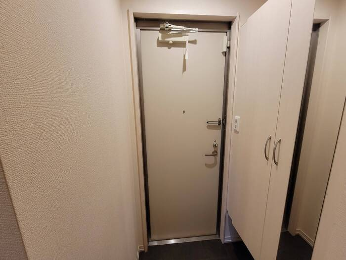 プラージュ武庫川　B棟の玄関