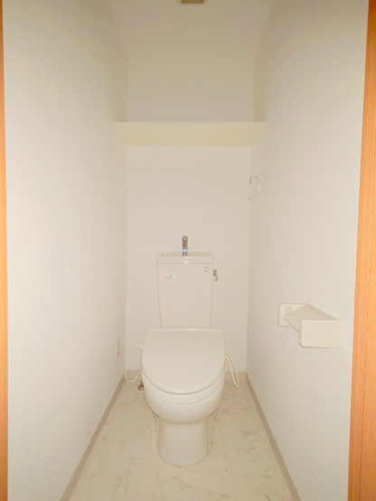 【トイレ】 | SUPURUSE板橋 | 清潔感のあるトイレです