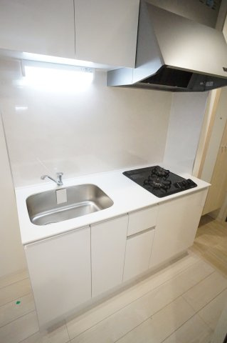船橋市前原西２丁目の賃貸マンションのキッチン|ビルトイン２口ガスコンロ（都市ガス）