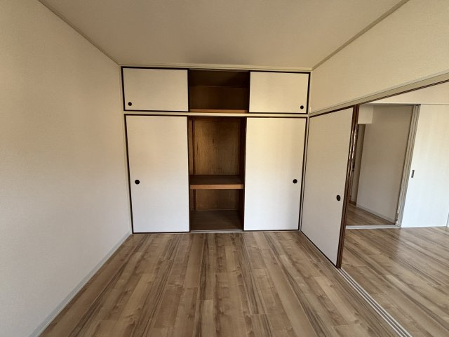 ドルチェ河本のエントランス