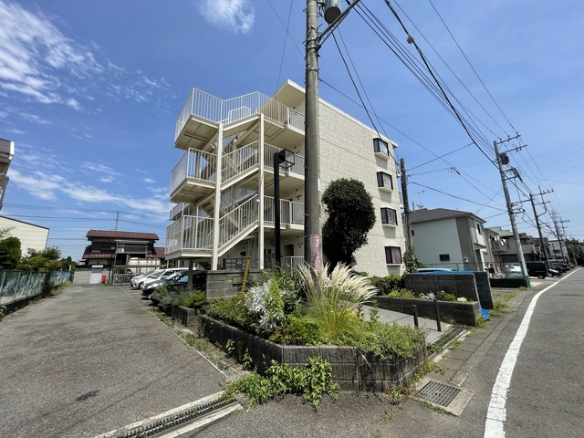 ドルチェ河本の外観