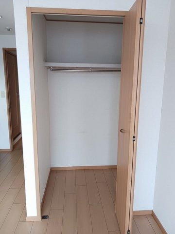 アグレイアの収納|大きなものも収納できそうです