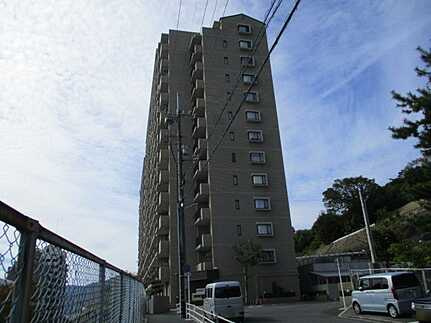 井口台パークヒルズ参番館の外観