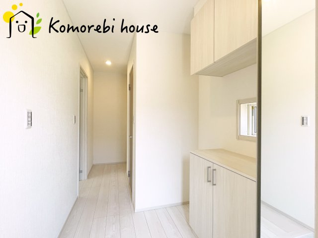 さいたま市西区西遊馬　新築一戸建て　ルミナスコート　01のその他|廊下です