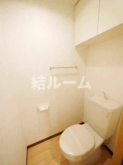 北区赤羽１丁目の賃貸マンションのトイレ