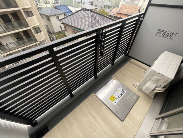 ASCLAIRE KOBE HIGASHINADAのバルコニー