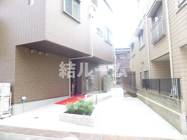 練馬区豊玉上１丁目の賃貸マンションのエントランス