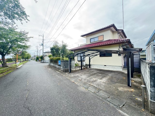 【前面道路含む現地写真】 | 北茨城市磯原町　2階建　６DK　