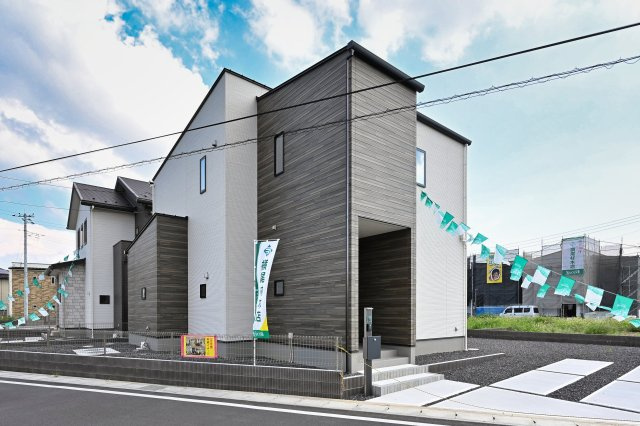 【外観】 | 太田市由良町第2期　ワイウッドコート | 宝泉小徒歩５分〜７分！敷地６５坪超え、全２１区画の大型分譲地に建つ新築住宅です♪