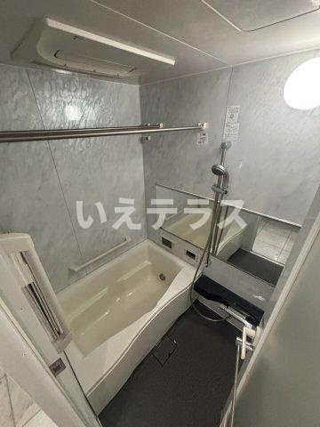 リーガル神戸海岸通の浴室