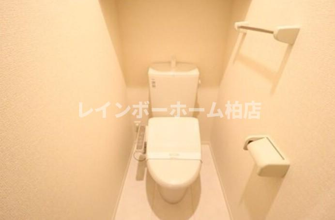 仲介手数料（賃料の1.10ヵ月）の50％OFF対象物件！のトイレ|温水洗浄暖房便座です