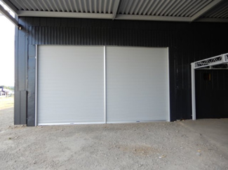 【設備】 | 成田市地蔵原新田工場 | 電動シャッター