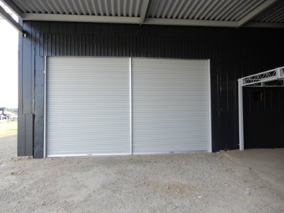 【設備】 | 成田市地蔵原新田工場 | 電動シャッター