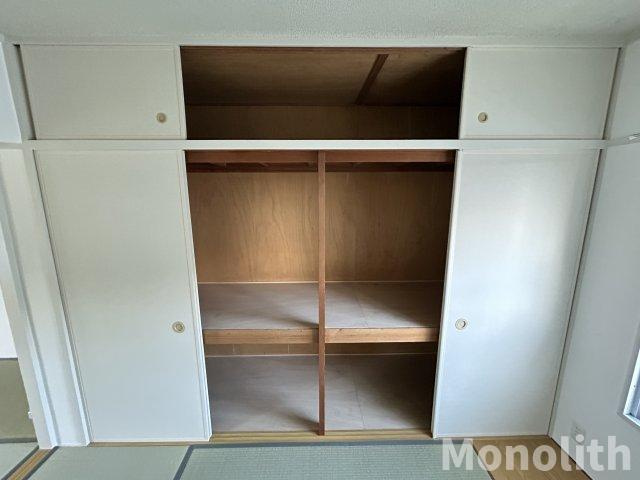 光明台24号棟の収納