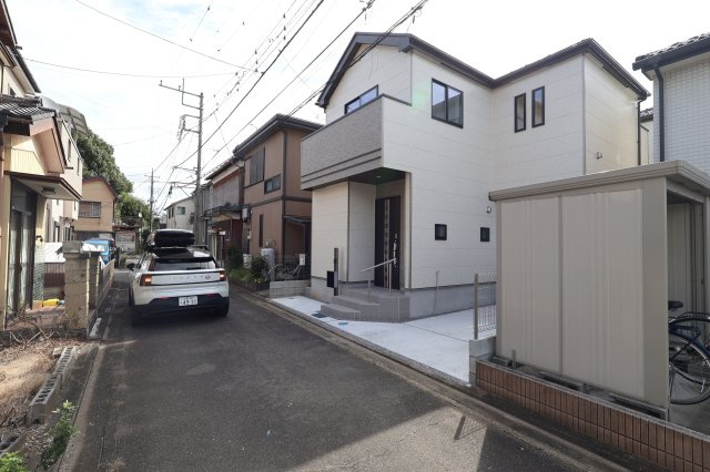 《仲介手数料無料》上尾市中分１丁目18-26新築一戸建てハートフルタウンの外観