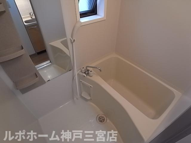 エステムコート神戸・県庁前Ⅱの浴室