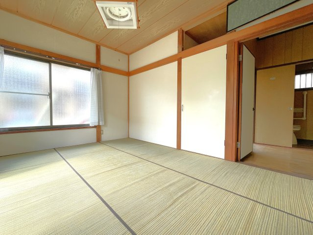 田間江森邸貸家の和室