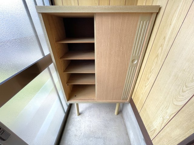 田間江森邸貸家の収納