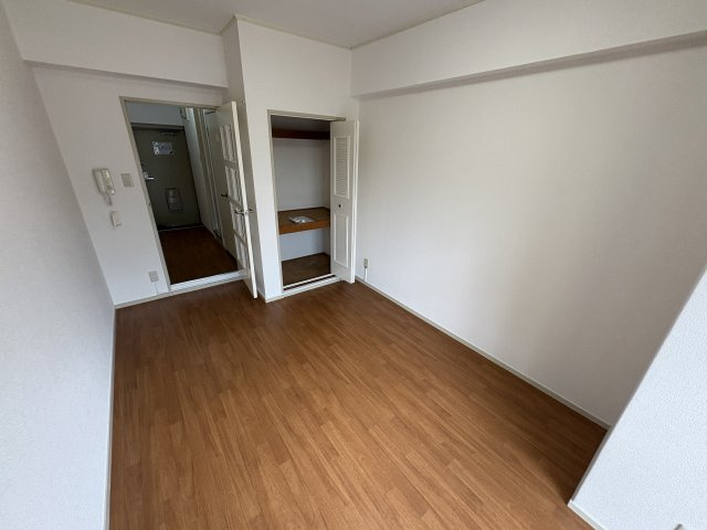 【寝室】 | ノルデンハイム淡路