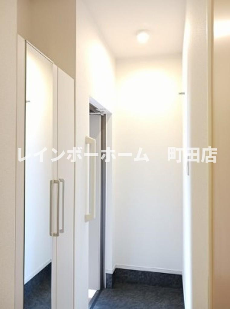 アムール※初期費用分割あと払いサービス利用可能物件の玄関
