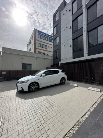 リーデンス名古屋駅西　名古屋市賃貸　仲介手数料無料の駐車場