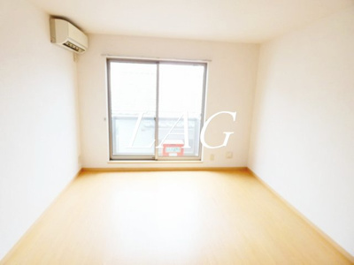 【居間・リビング】 | メゾンヌーボ | 洋室のお部屋です。