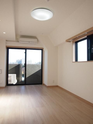 【居間・リビング】 | ルーブル三軒茶屋参番館